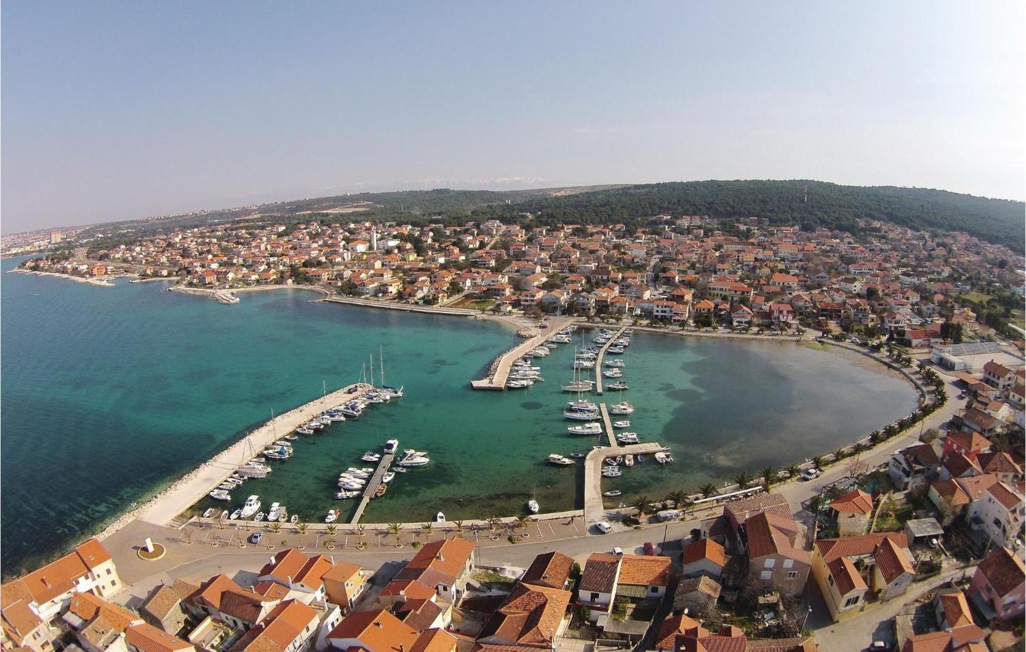 1 Bedroom Cozy Apartment In Bibinje Luaran gambar